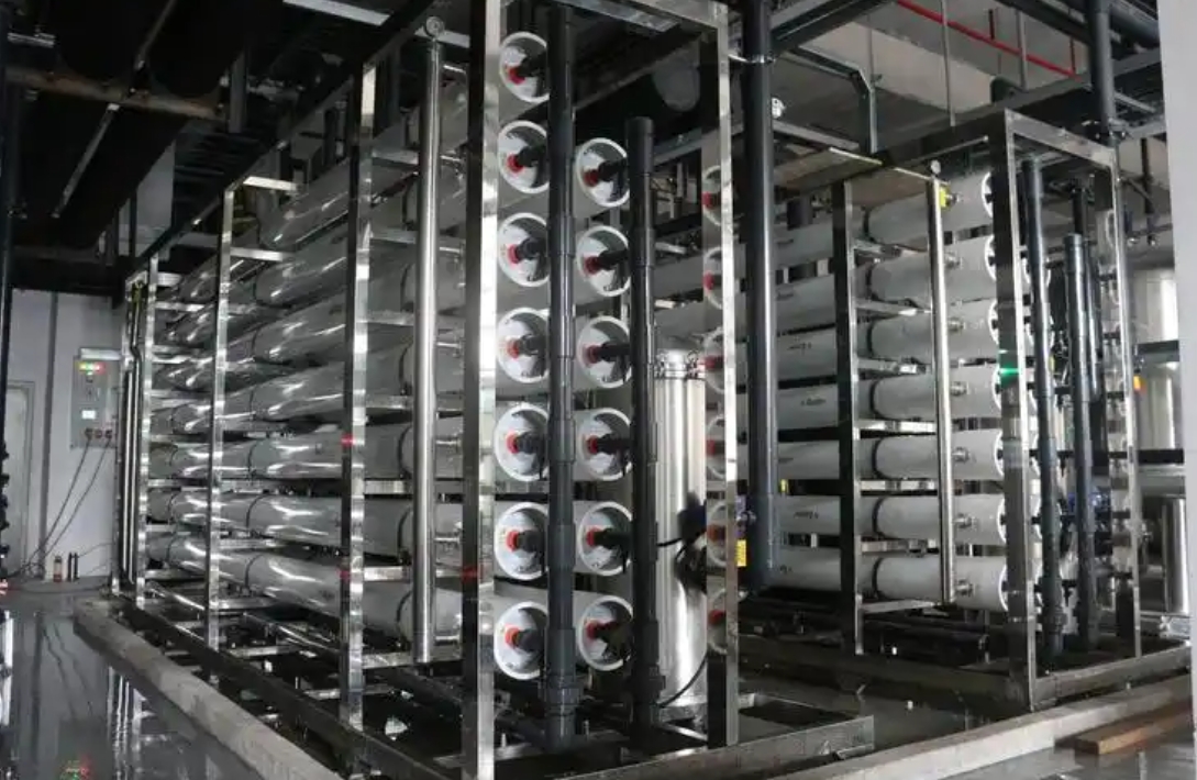 超纯水设备在半导体、电子芯片和化工领域的重要性-半导体超纯水设备-电子芯片用水设备