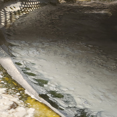 如何清洗供水管中的污垢-纯水设备厂家