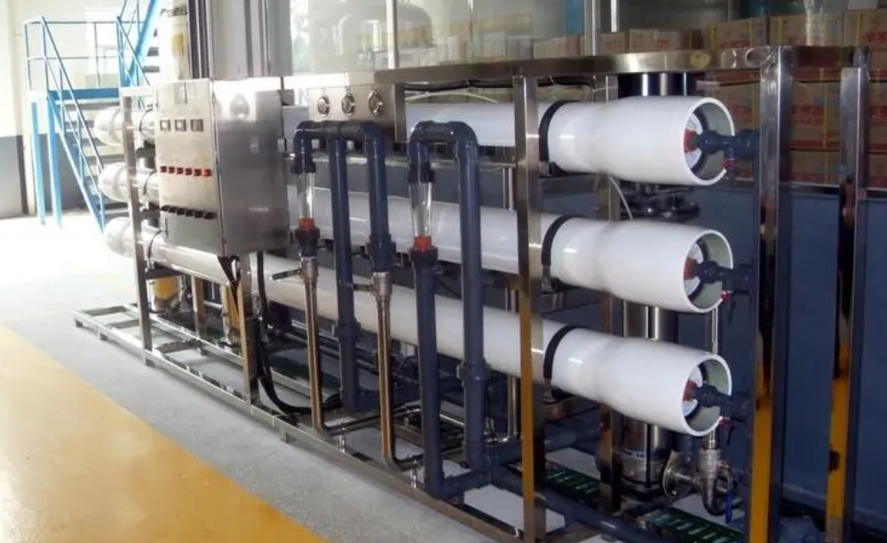 为何需要清洗芯片清洗芯片对水处理的要求-超纯水设备-工业超纯水设备